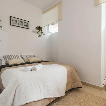 In The Center Of Apartman